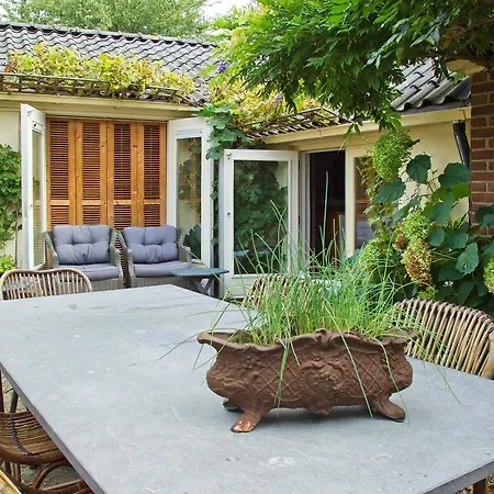 Hoevell * Huizen
