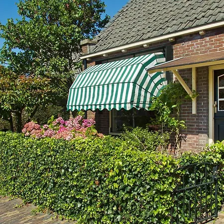 Hoevell * Huizen